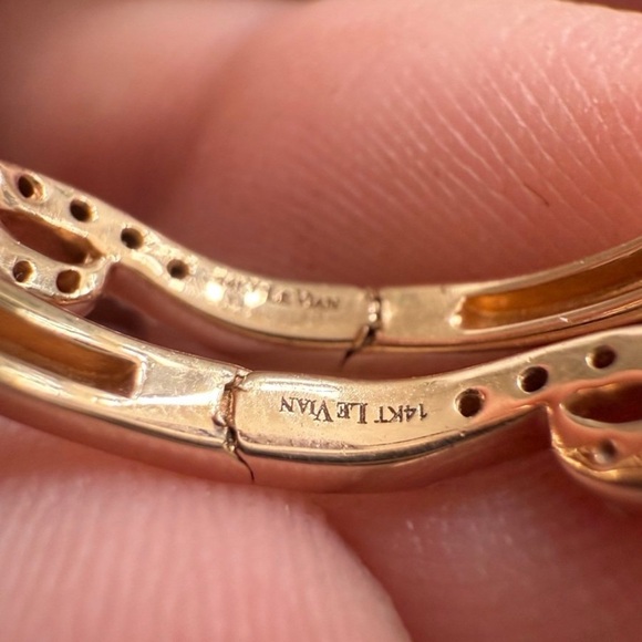 Le Vian 14K Rose Gold 3/4ctw VS/G Natural Diamond Twist Hoop Huggie Earrings - Picture 8 of 15